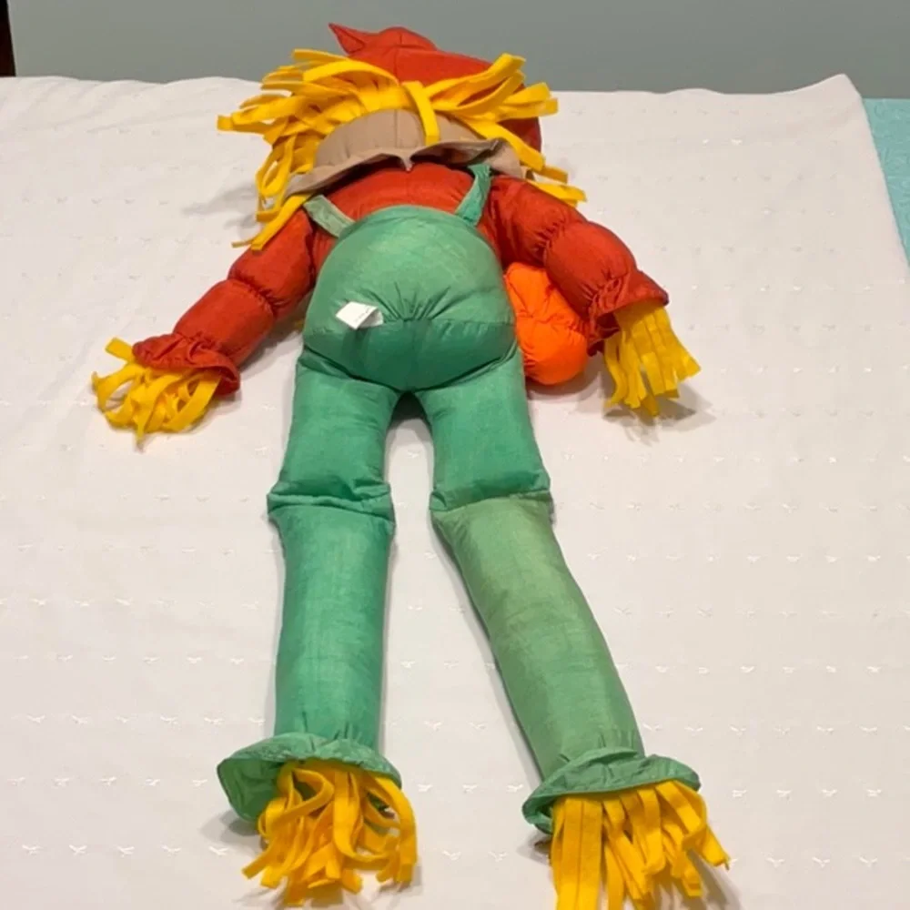 Scarecrow Stuffed Fabric Doll Vintage 1993
